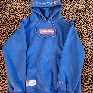 🚫SOLD🚫 Blue Supreme & Champion Collab Hoodie XXL